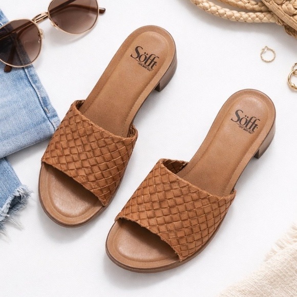 Sofft Shoes - Söfft Brown Leather Woven
Slide Sandals — Women's Size
7.5 Vacation Resort Ready